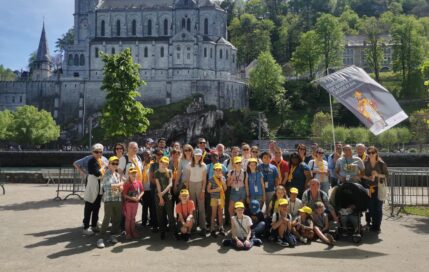 Les familles de Caudéran au pèlerinage diocésain à Lourdes